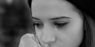 Suicídio na Adolescência Suicídio na Adolescência